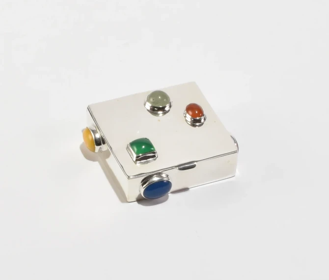 Pilulier en argent et pierres fines, Casa Shop